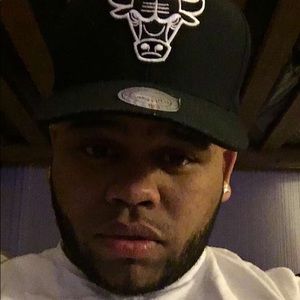 Meet your Posher, Javier